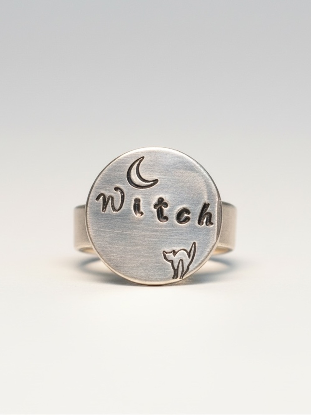 Handmade 'Witch' Moon & Cat silver aluminum adjustable medallion ring